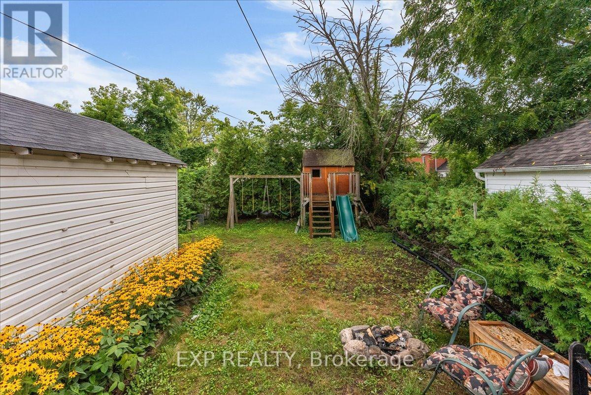 225 Mcgill Street, Peterborough (Otonabee Ward 1), Ontario  K9J 1W2 - Photo 40 - X12372668