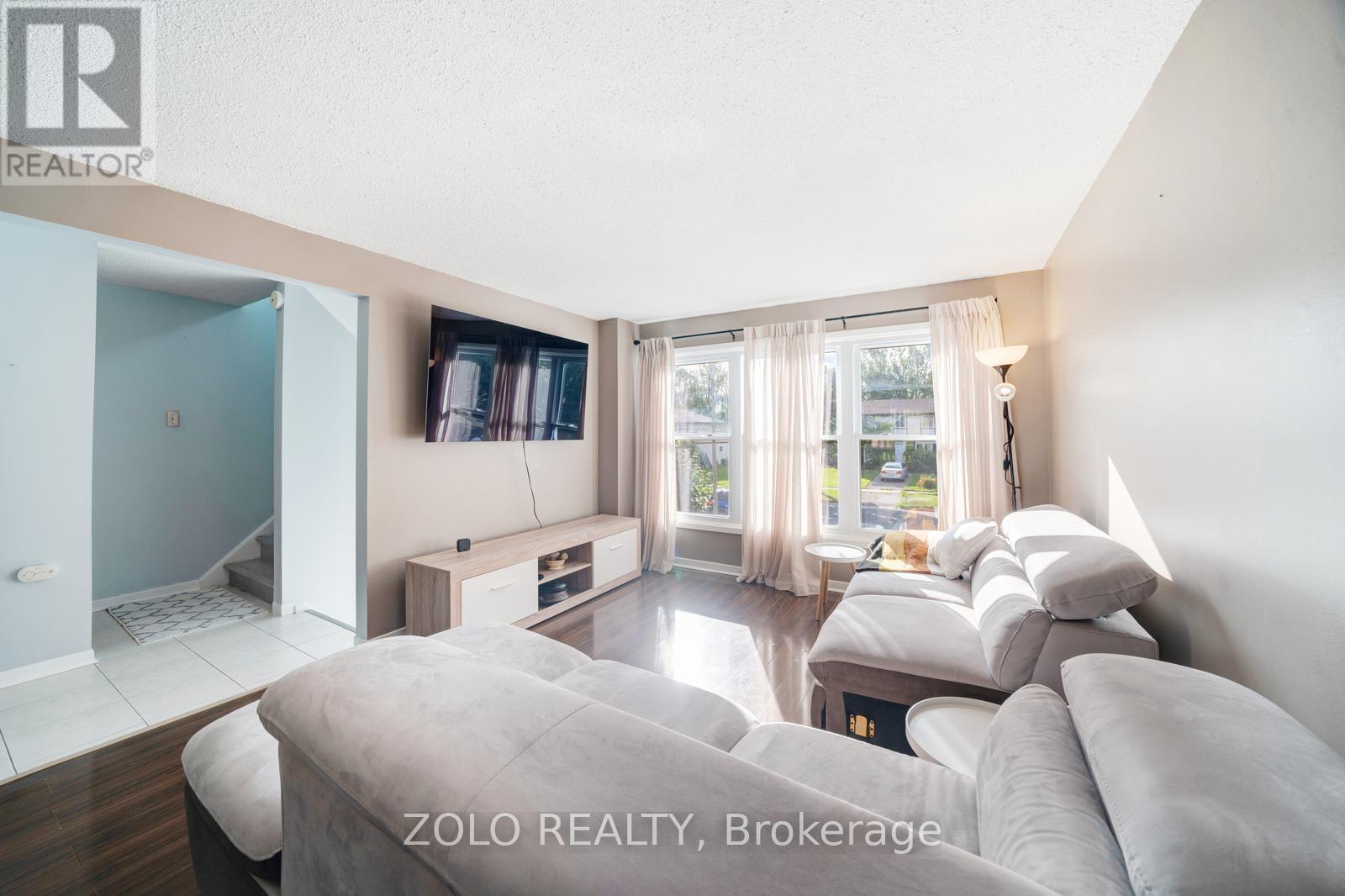 2048 Walker Avenue, Peterborough (Ashburnham Ward 4), Ontario  K9L 1S1 - Photo 14 - X12372909