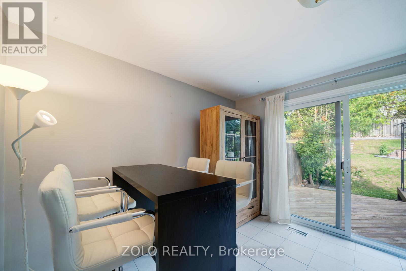 2048 Walker Avenue, Peterborough (Ashburnham Ward 4), Ontario  K9L 1S1 - Photo 16 - X12372909