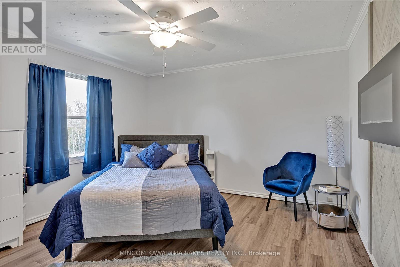 1405 Hiawatha Line, Otonabee-South Monaghan, Ontario  K9J 6X8 - Photo 15 - X12373406
