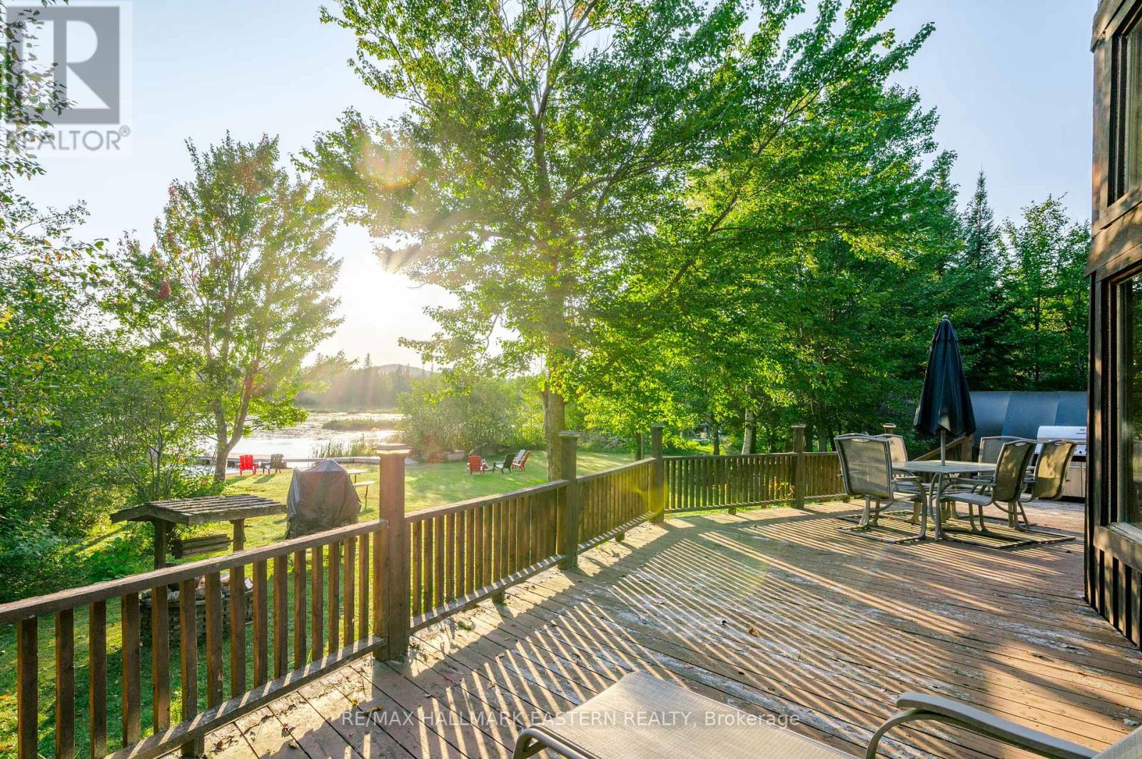 152a Paradise Landing Road, Hastings Highlands (Herschel Ward), Ontario  K0L 2S0 - Photo 37 - X12373560