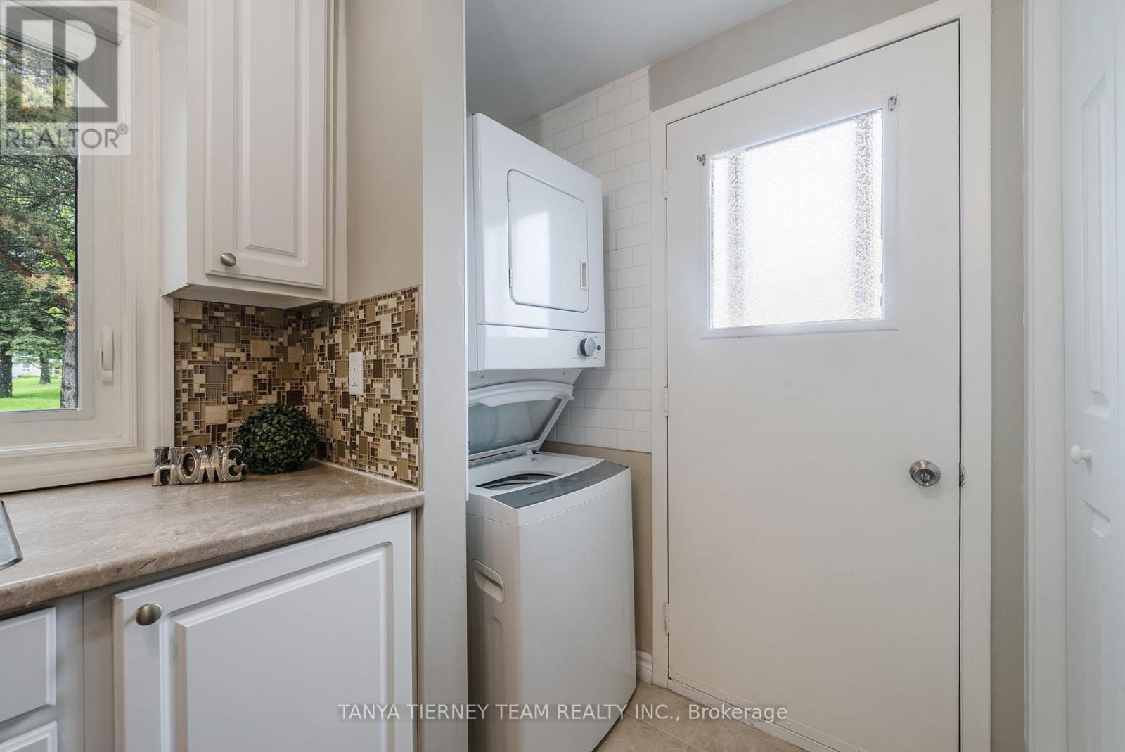 18 The Cove Road, Clarington (Newcastle), Ontario  L1B 1B9 - Photo 18 - E12374315