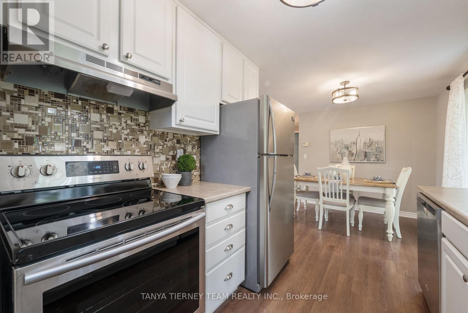 18 The Cove Road, Clarington (Newcastle), Ontario  L1B 1B9 - Photo 19 - E12374315