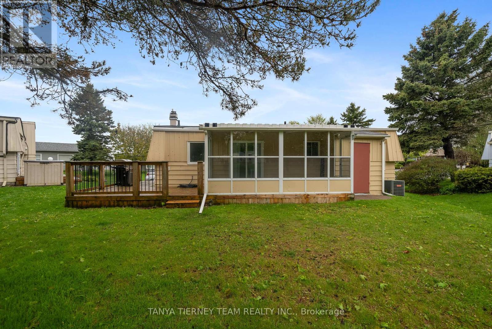 18 The Cove Road, Clarington (Newcastle), Ontario  L1B 1B9 - Photo 31 - E12374315