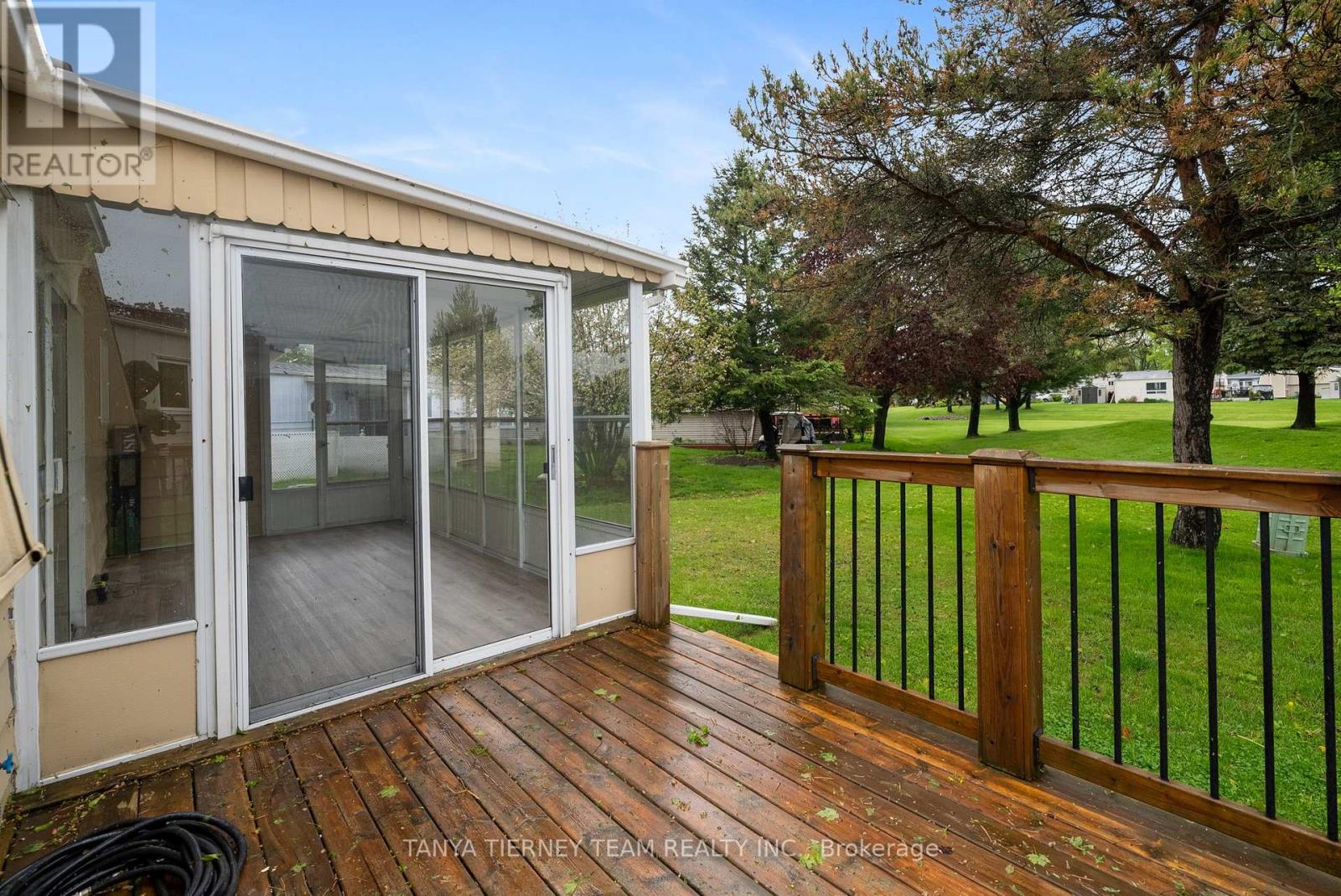 18 The Cove Road, Clarington (Newcastle), Ontario  L1B 1B9 - Photo 35 - E12374315