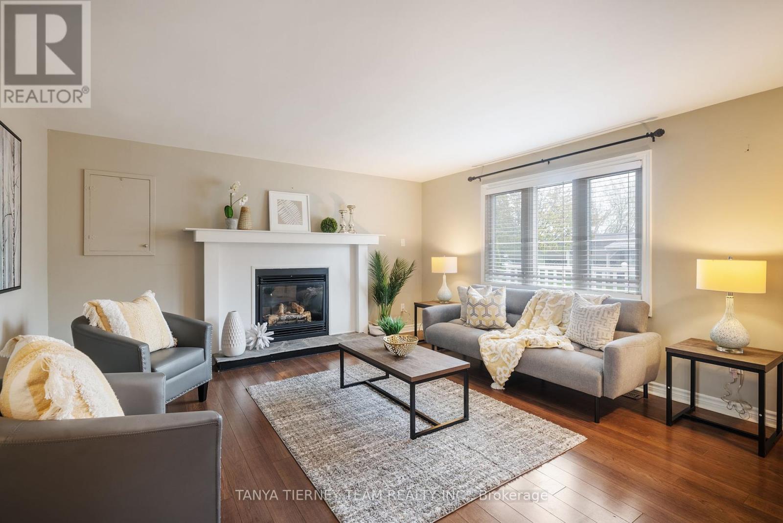 18 The Cove Road, Clarington (Newcastle), Ontario  L1B 1B9 - Photo 8 - E12374315