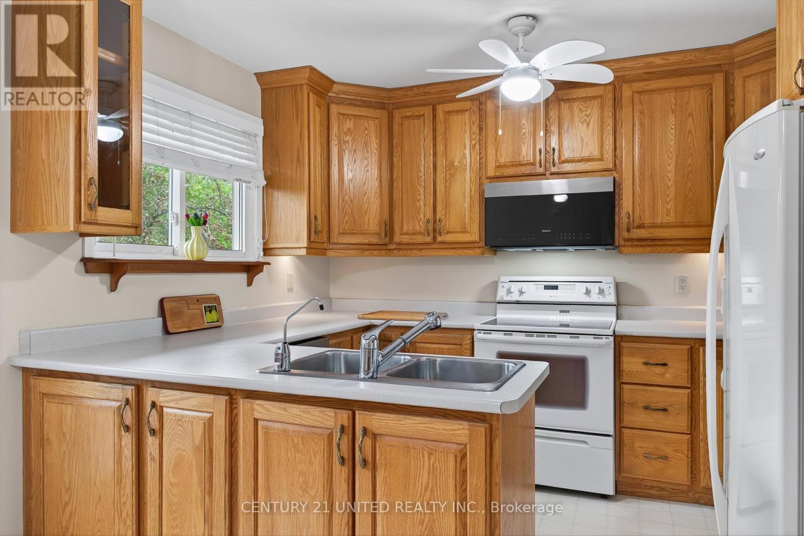 1243 Seventh Line, Selwyn, Ontario  K9J 6X5 - Photo 5 - X12374391