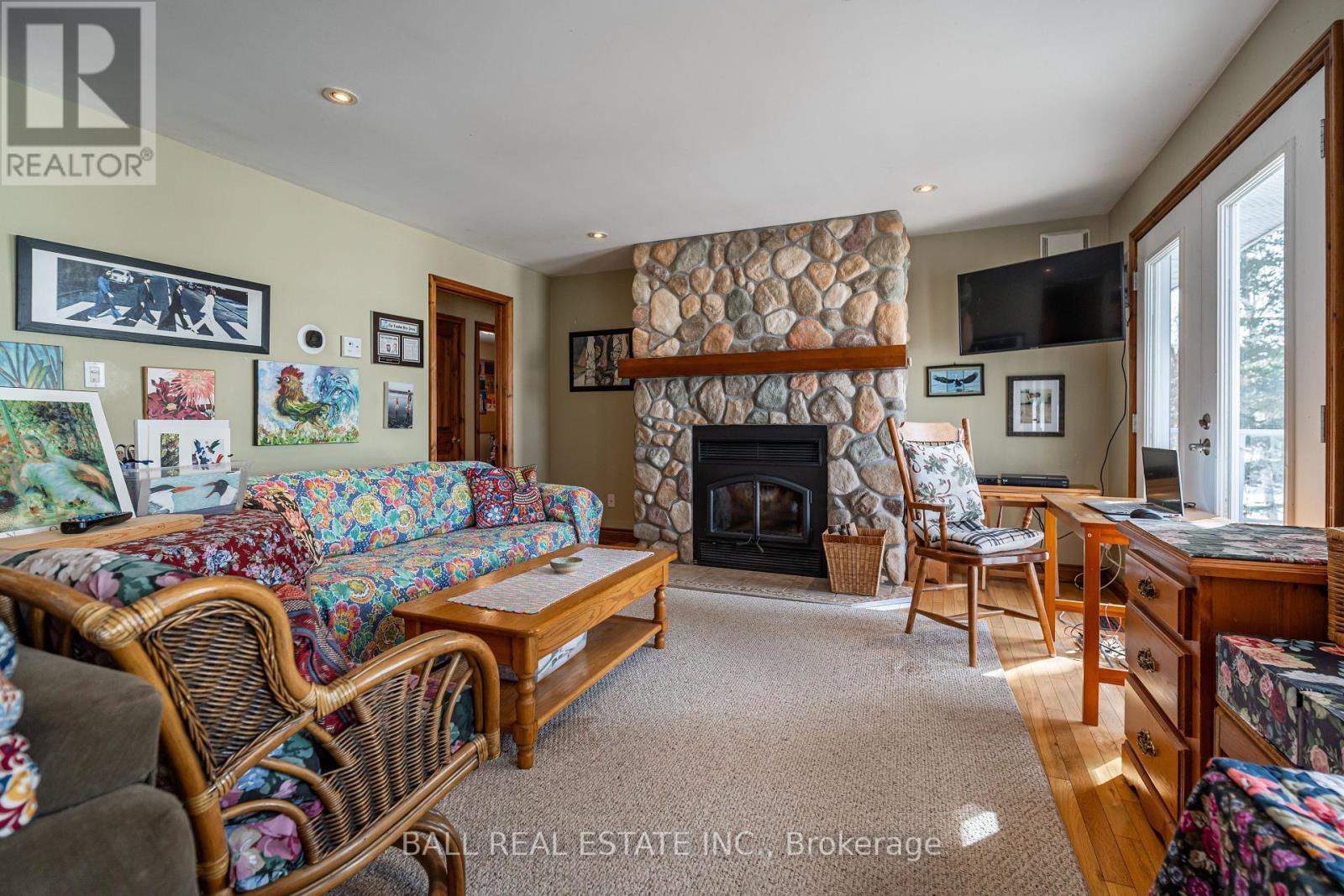 79 Hulls Road, North Kawartha, Ontario  K0L 2H0 - Photo 10 - X12374438