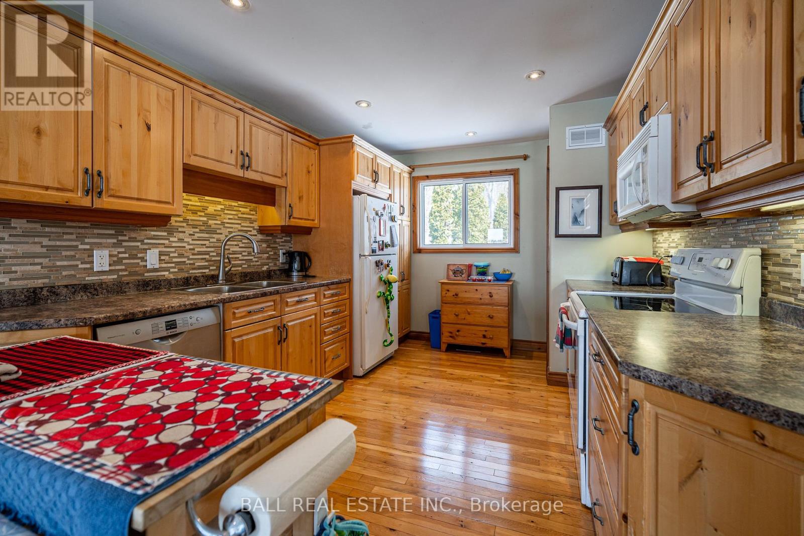 79 Hulls Road, North Kawartha, Ontario  K0L 2H0 - Photo 16 - X12374438