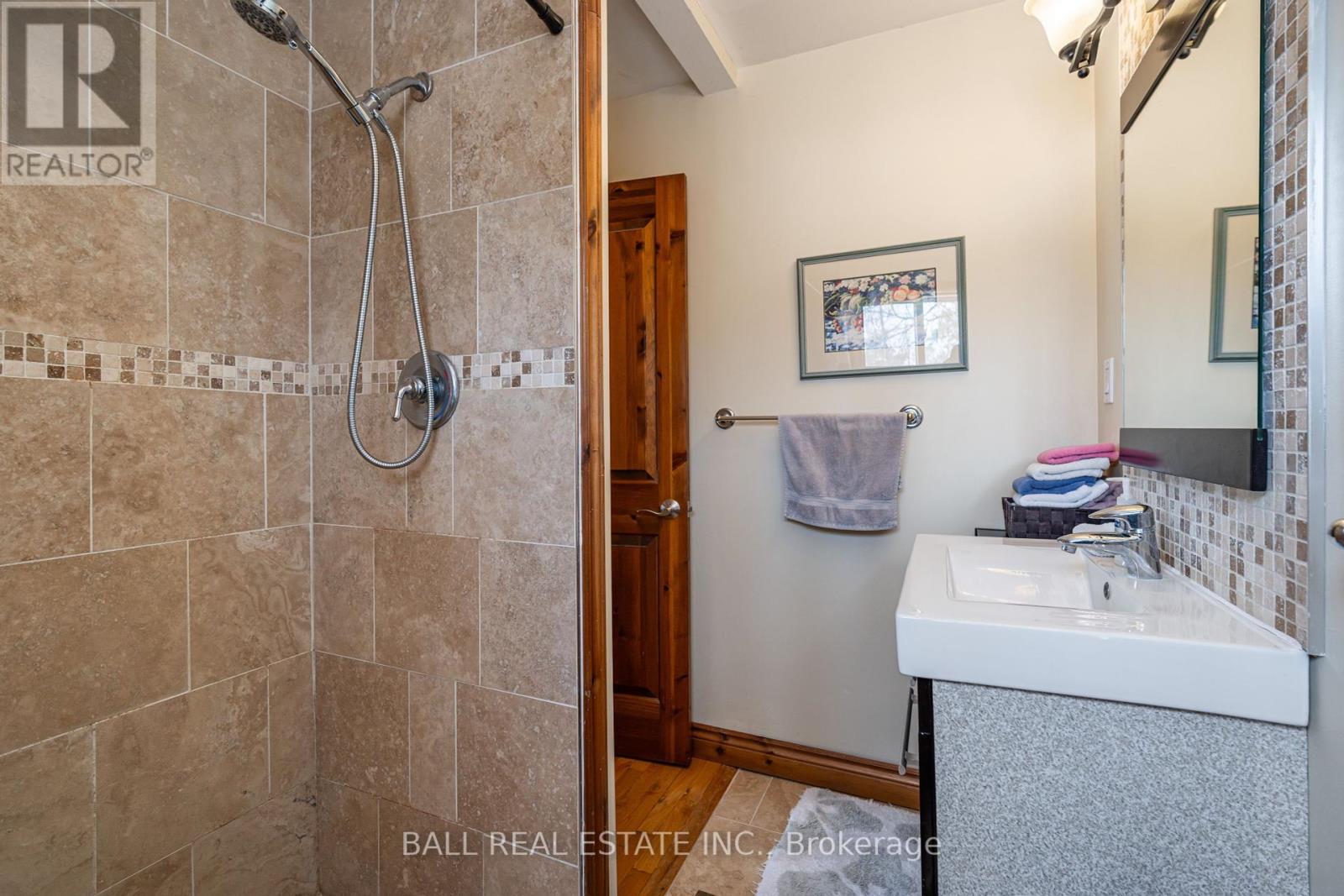 79 Hulls Road, North Kawartha, Ontario  K0L 2H0 - Photo 24 - X12374438