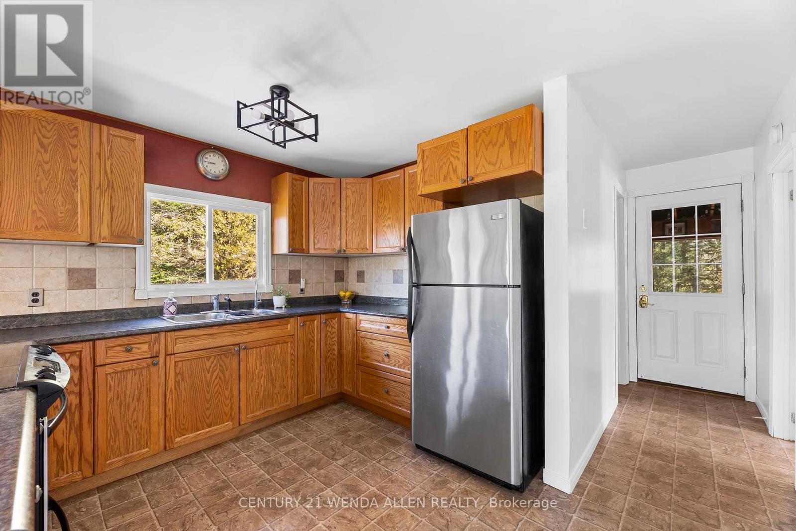 34c Bentley Lake Place, Faraday, Ontario  K0L 1C0 - Photo 16 - X12374513