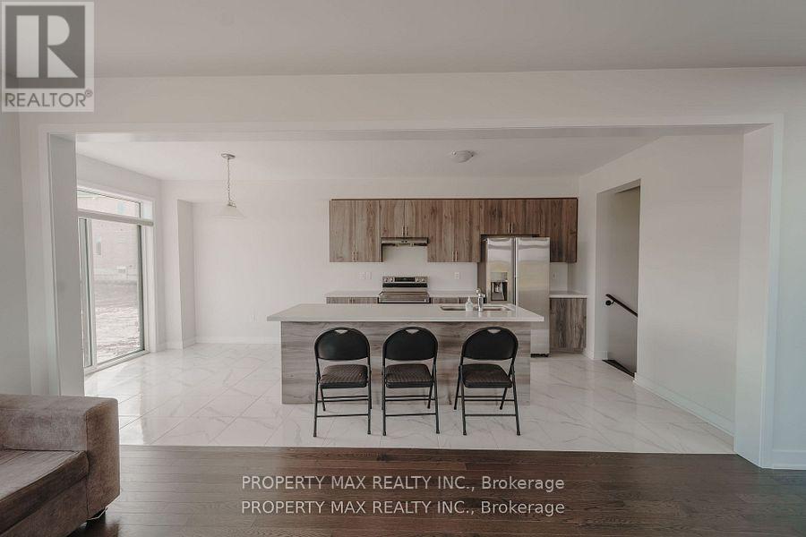 635 Pollock Grove, Peterborough (Monaghan Ward 2), Ontario  K9K 0J6 - Photo 11 - X12374540
