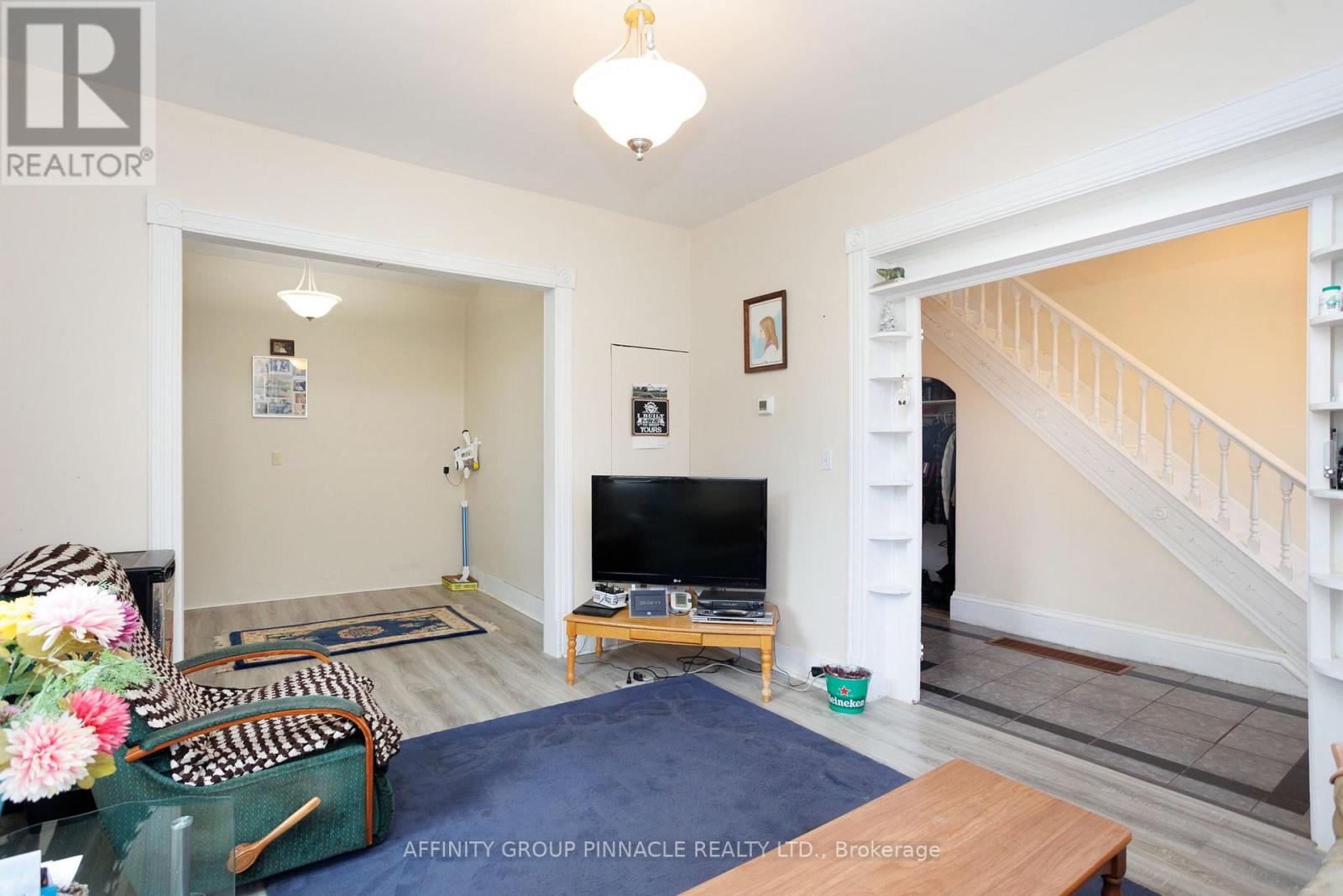 44 St Patrick Street, Kawartha Lakes (Lindsay), Ontario  K9V 1R3 - Photo 14 - X12374682