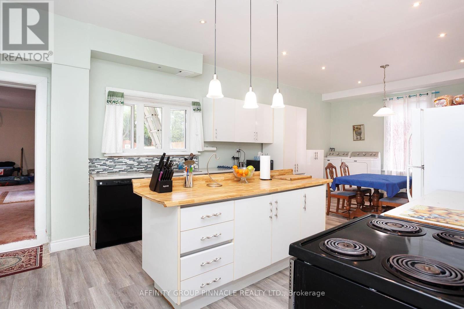 44 St Patrick Street, Kawartha Lakes (Lindsay), Ontario  K9V 1R3 - Photo 16 - X12374682