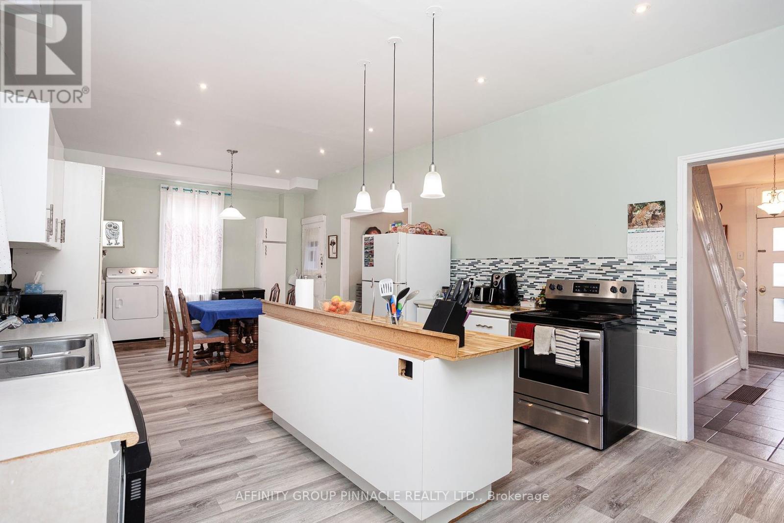 44 St Patrick Street, Kawartha Lakes (Lindsay), Ontario  K9V 1R3 - Photo 21 - X12374682