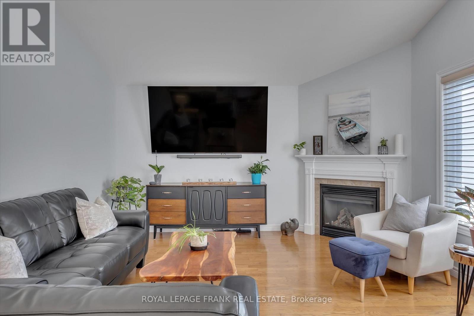 1542 Ireland Drive, Peterborough (Monaghan Ward 2), Ontario  K9K 2T2 - Photo 23 - X12374711