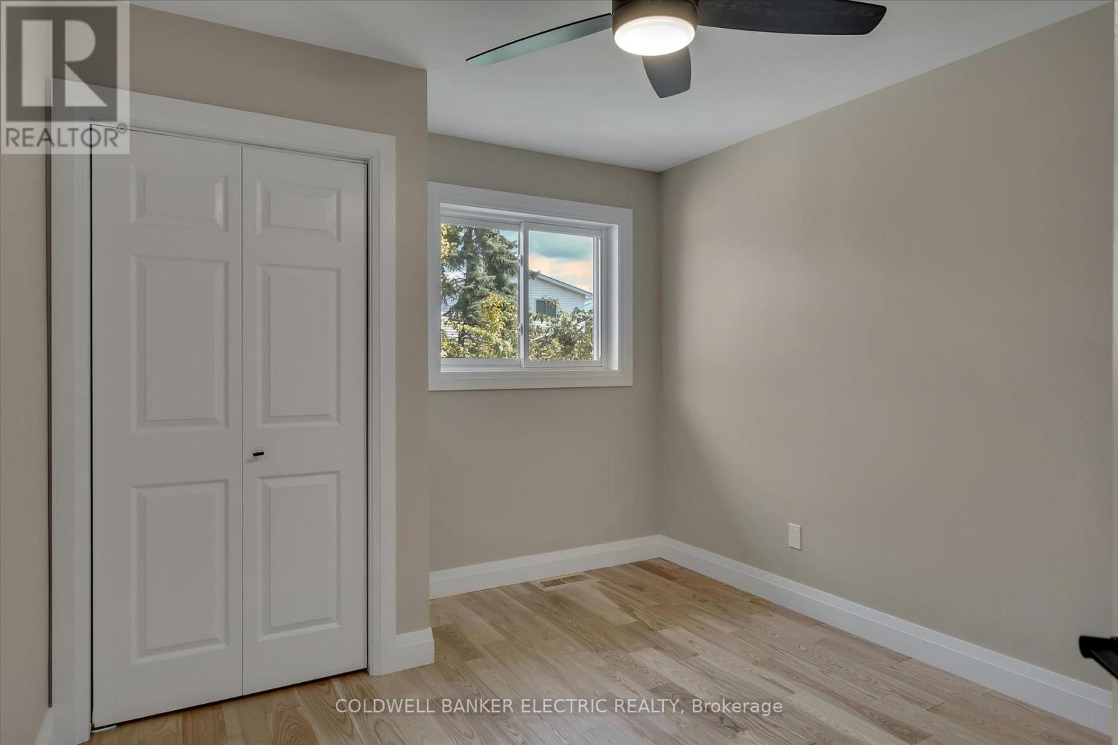2225 Lorraine Drive, Peterborough (Northcrest Ward 5), Ontario  K9L 1Y6 - Photo 17 - X12374870