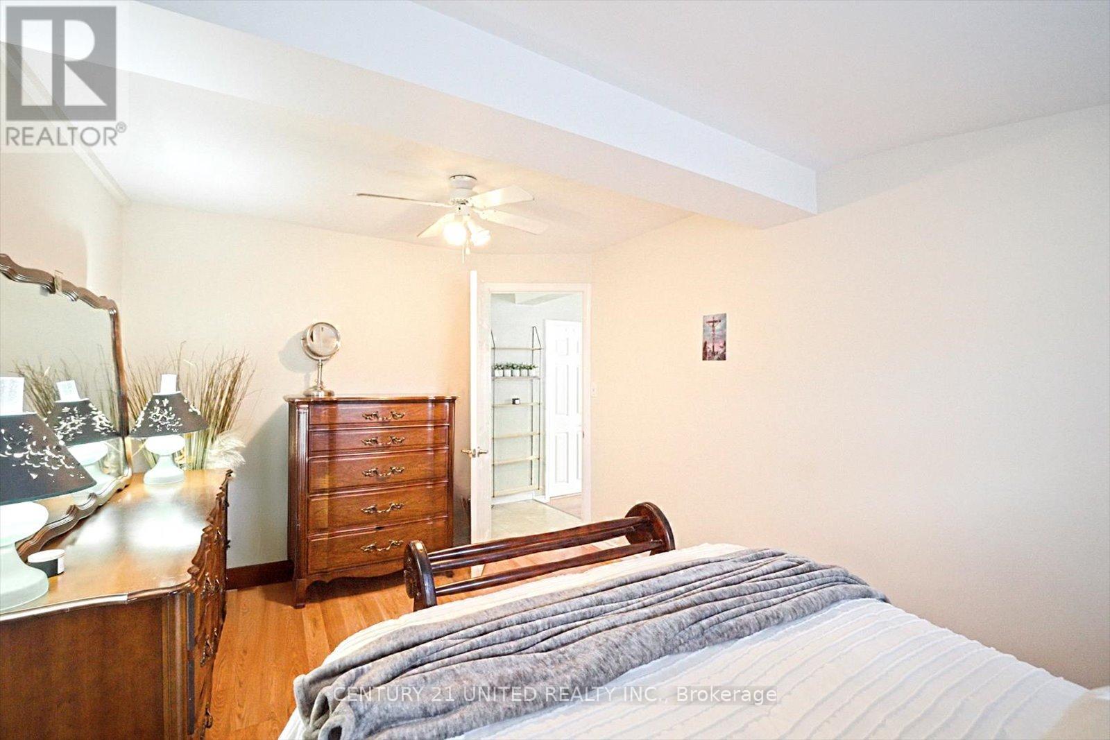 9 Beverly Street, Kawartha Lakes (Lindsay), Ontario  K9V 4Y8 - Photo 28 - X12374902