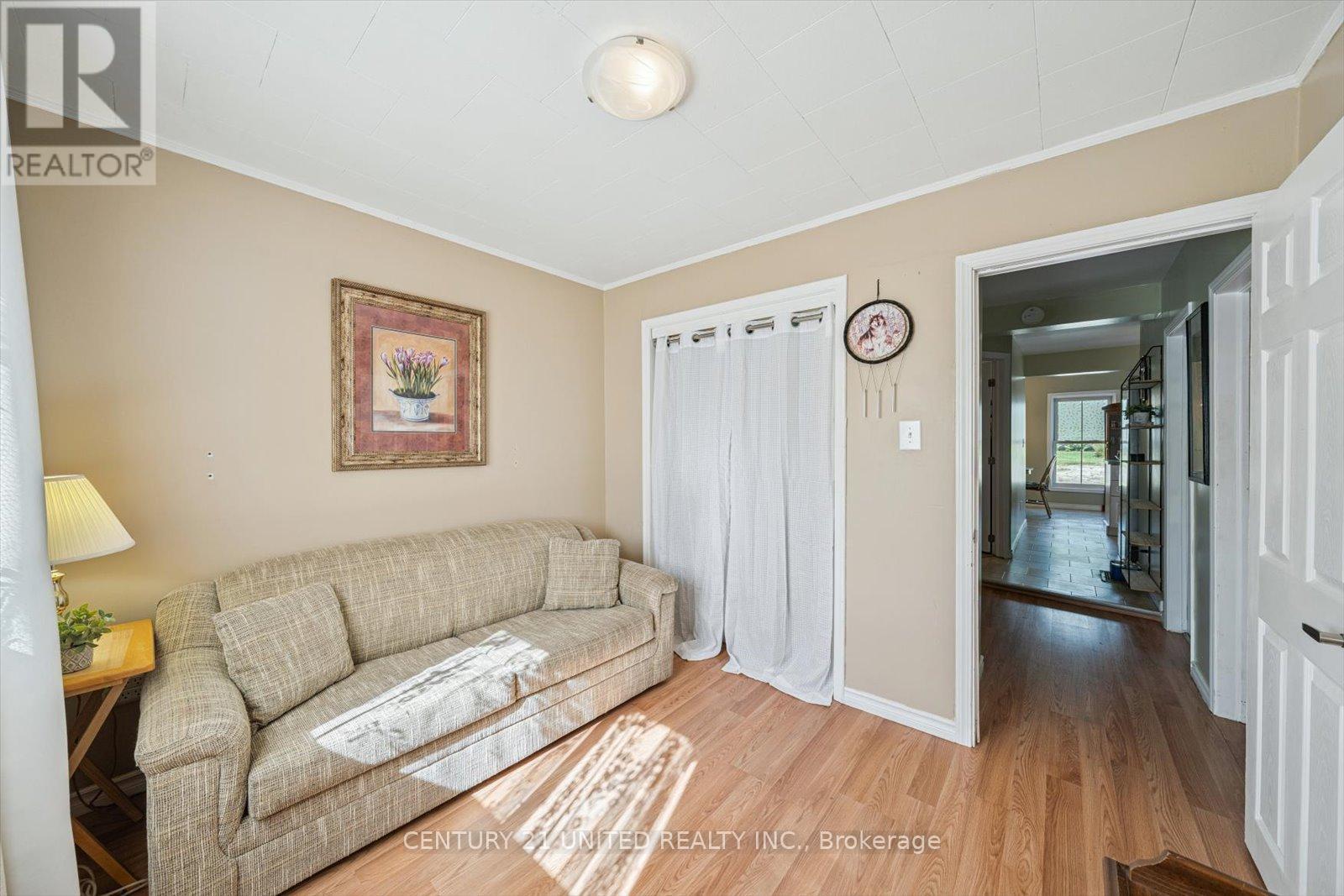 9 Beverly Street, Kawartha Lakes (Lindsay), Ontario  K9V 4Y8 - Photo 31 - X12374902