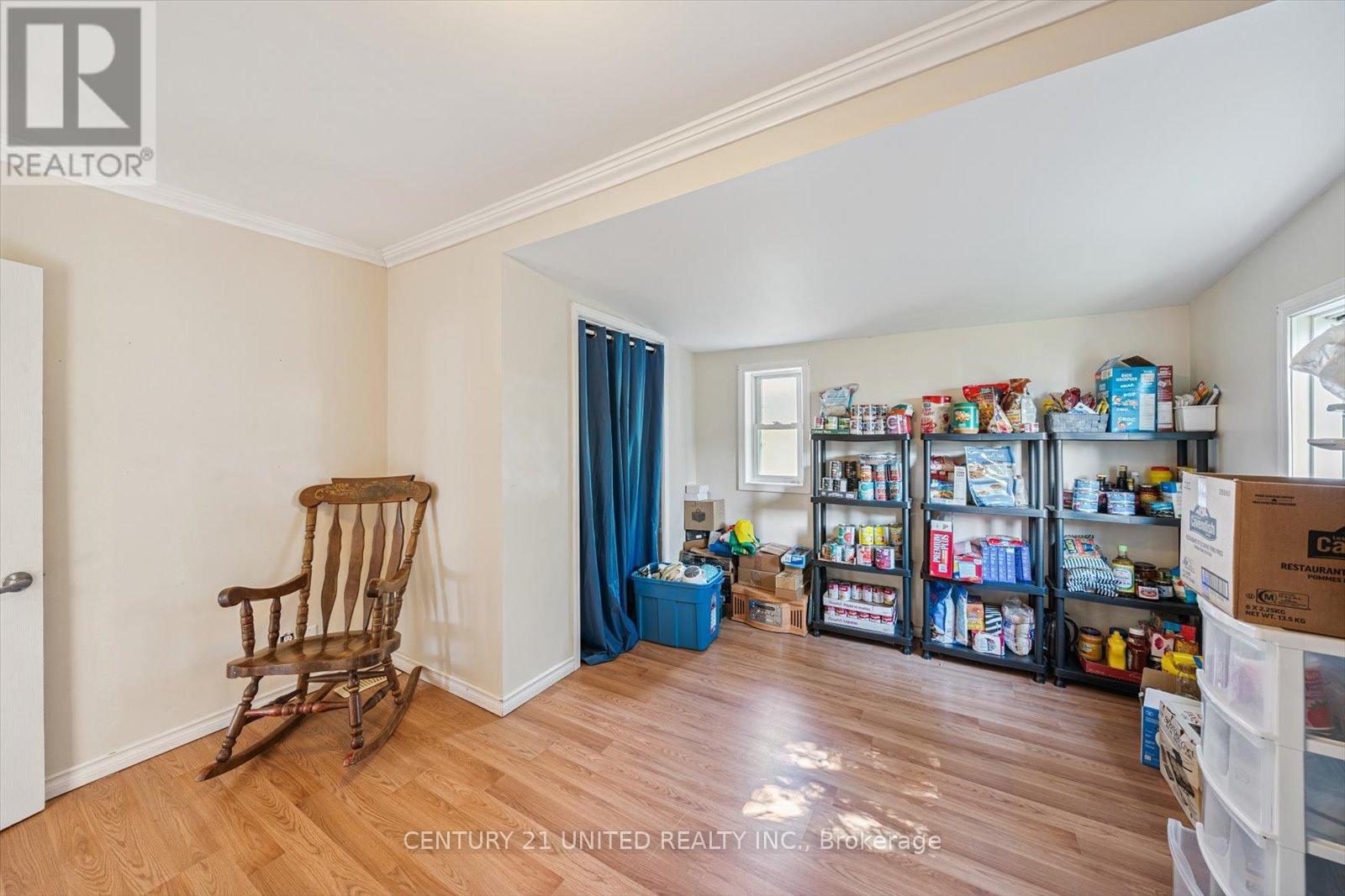 9 Beverly Street, Kawartha Lakes (Lindsay), Ontario  K9V 4Y8 - Photo 33 - X12374902