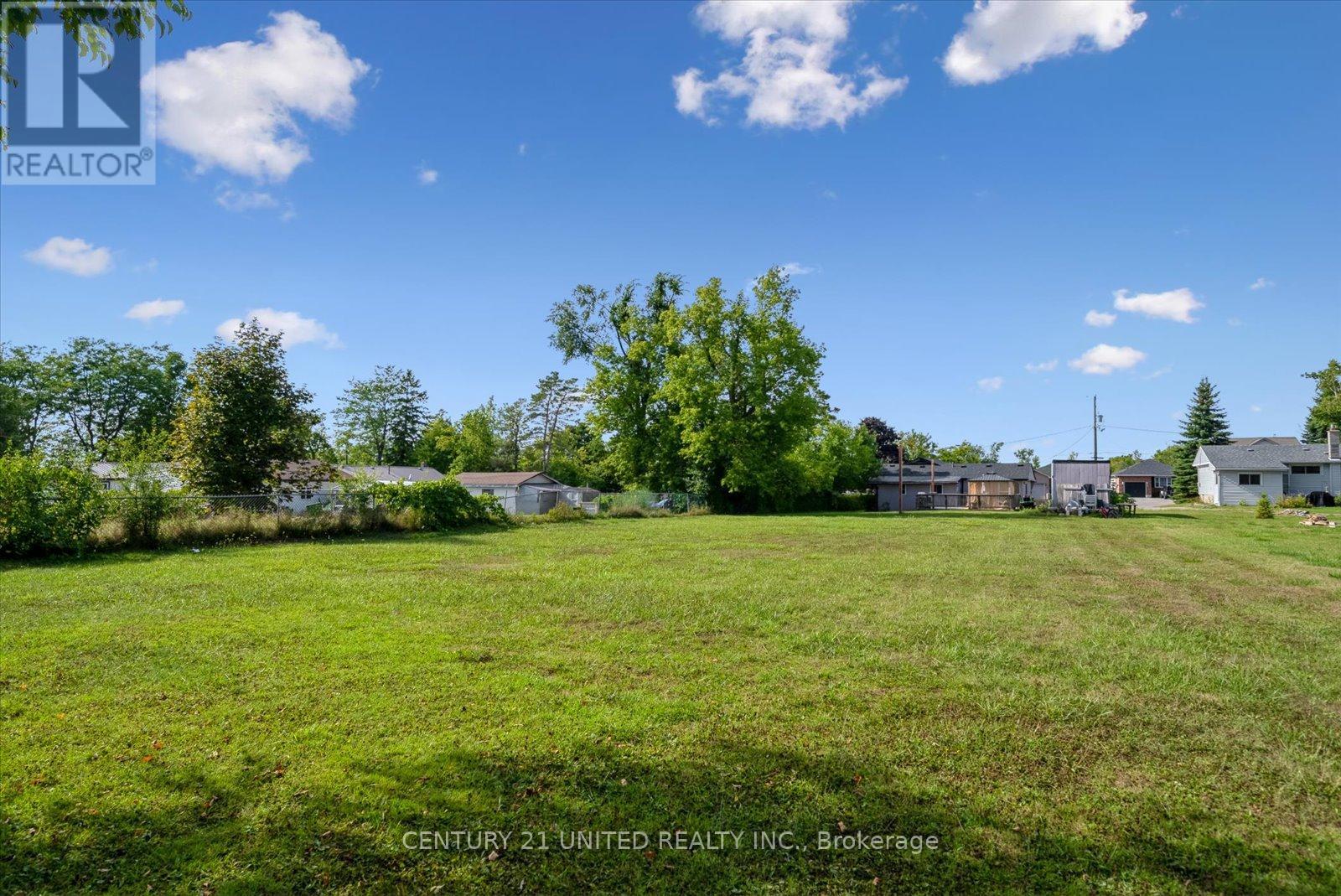 9 Beverly Street, Kawartha Lakes (Lindsay), Ontario  K9V 4Y8 - Photo 40 - X12374902
