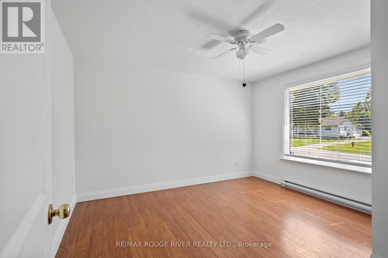 Main - 599 Otonabee Drive, Peterborough (Ashburnham Ward 4), Ontario  K9J 7X8 - Photo 9 - X12375202