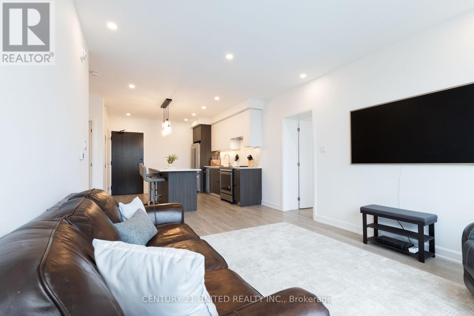 705 - 195 Hunter Street E, Peterborough (Ashburnham Ward 4), Ontario  K9H 1G9 - Photo 7 - X12375228