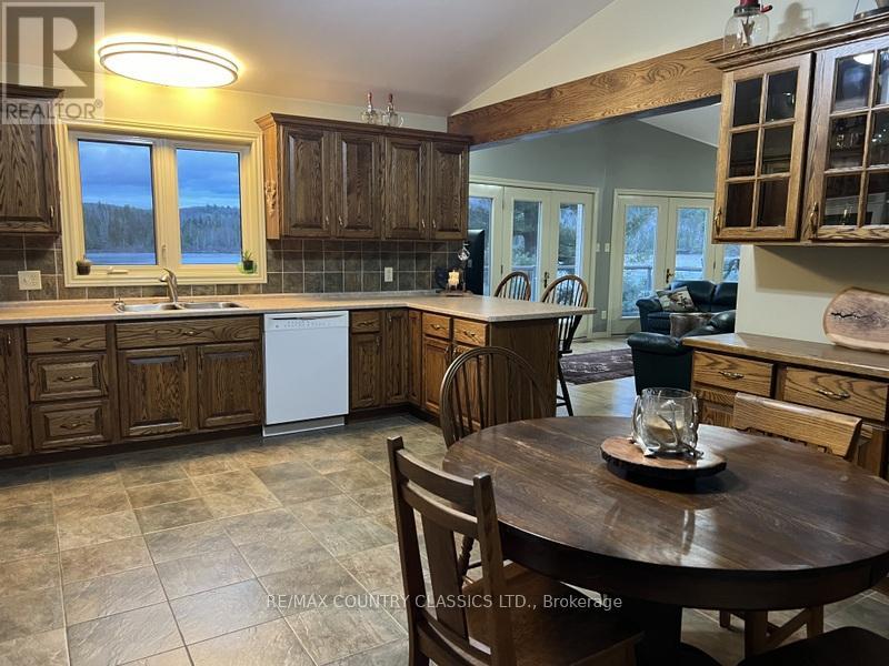 90 Golden Shores Road, Hastings Highlands (Herschel Ward), Ontario  K0L 1C0 - Photo 19 - X12375294