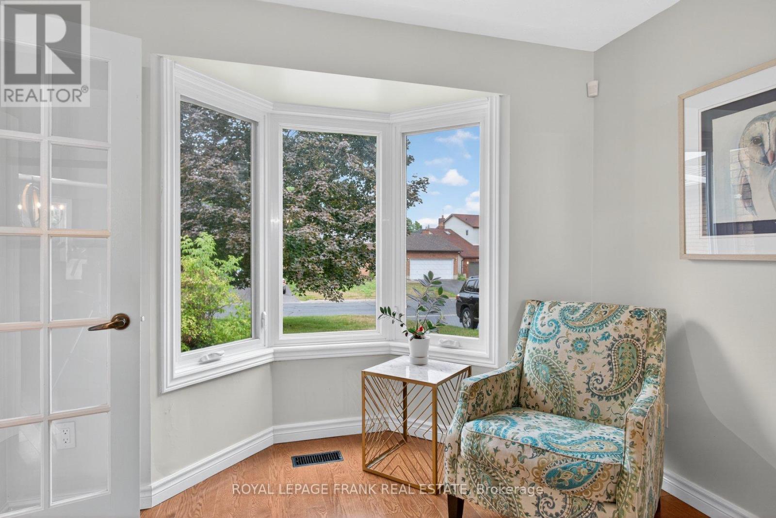 1805 Parkwood Circle, Peterborough (Monaghan Ward 2), Ontario  K9J 8C3 - Photo 21 - X12375360