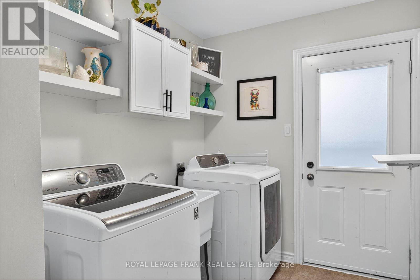 1805 Parkwood Circle, Peterborough (Monaghan Ward 2), Ontario  K9J 8C3 - Photo 24 - X12375360