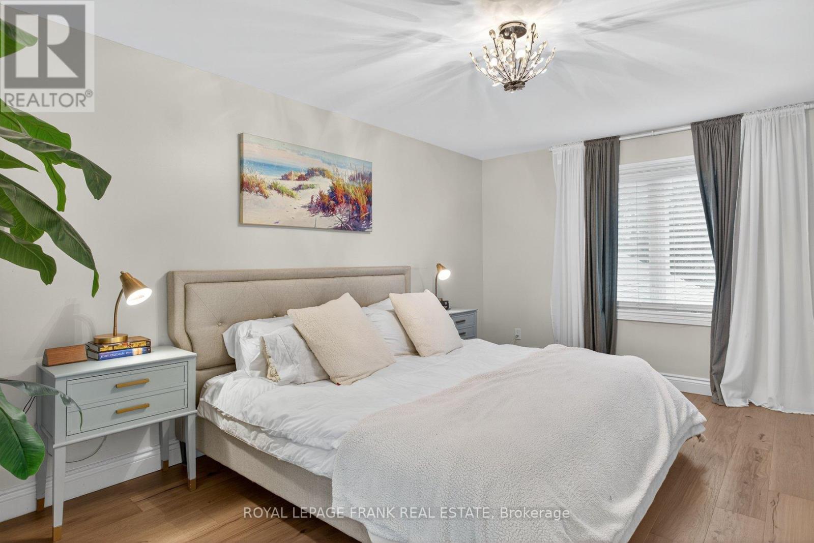 1805 Parkwood Circle, Peterborough (Monaghan Ward 2), Ontario  K9J 8C3 - Photo 26 - X12375360