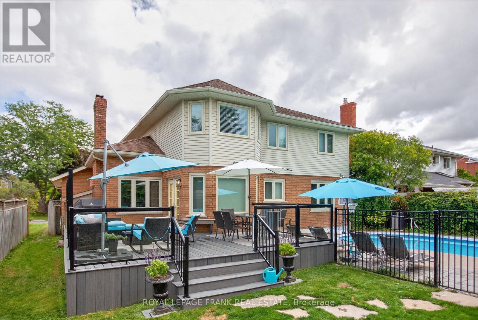 1805 Parkwood Circle, Peterborough (Monaghan Ward 2), Ontario  K9J 8C3 - Photo 39 - X12375360