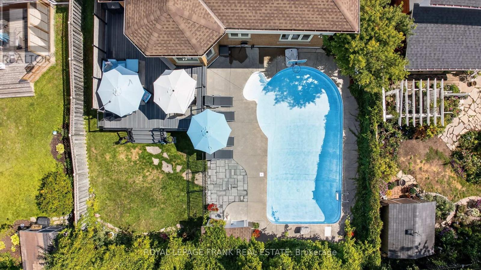 1805 Parkwood Circle, Peterborough (Monaghan Ward 2), Ontario  K9J 8C3 - Photo 47 - X12375360