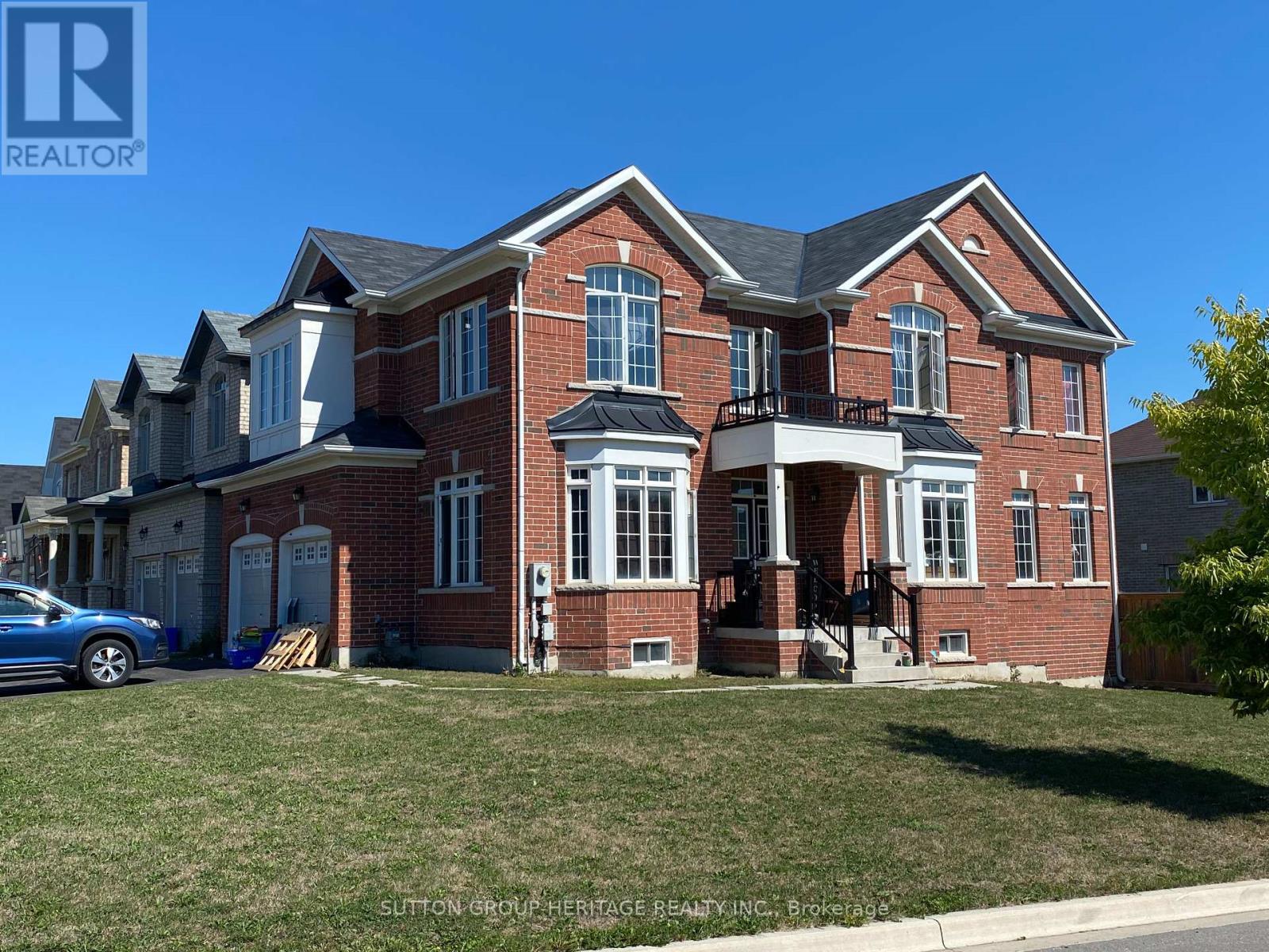 114 Noden Crescent, Clarington (Newcastle), Ontario  L1B 0L2 - Photo 2 - E12375295