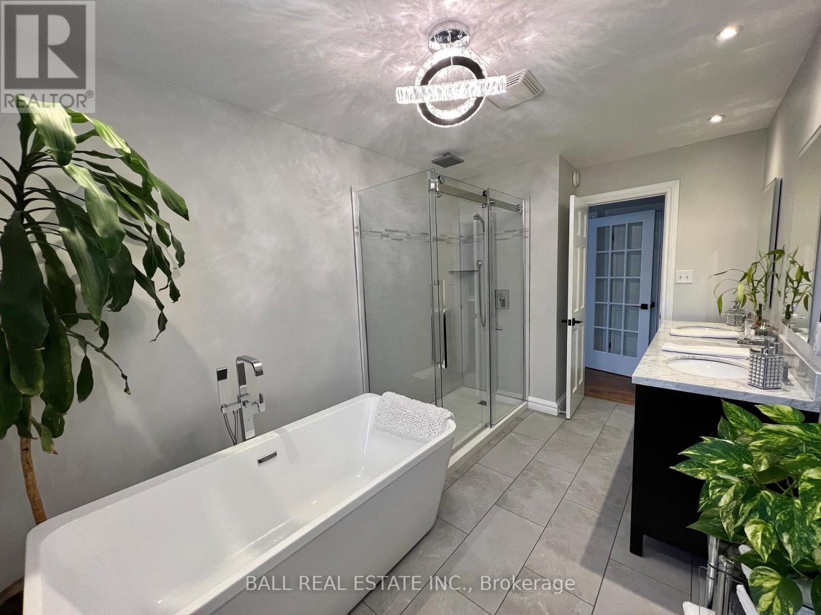 154 Julian Lake Road, North Kawartha, Ontario  K0L 3E0 - Photo 27 - X12375652