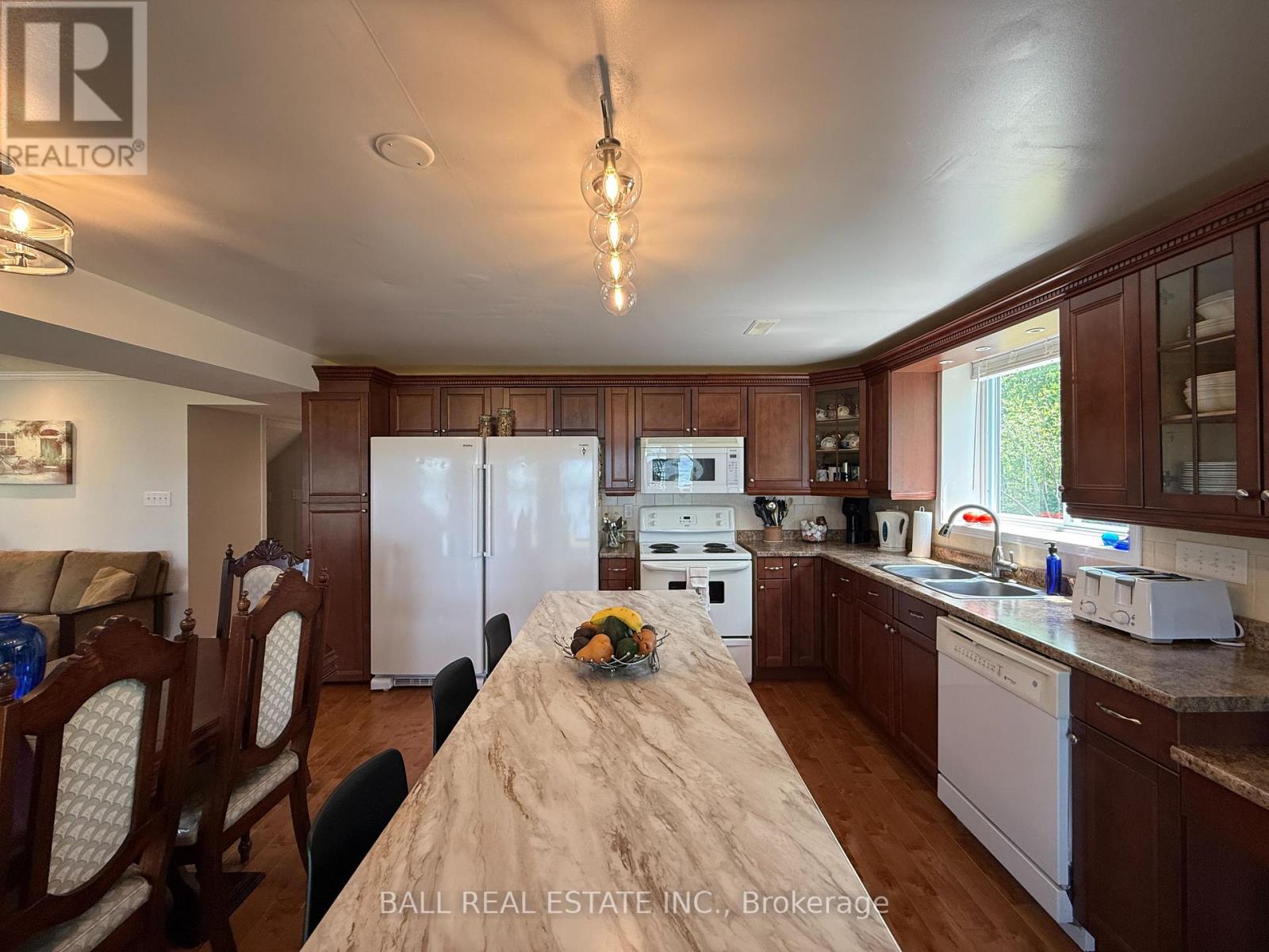 154 Julian Lake Road, North Kawartha, Ontario  K0L 3E0 - Photo 34 - X12375652
