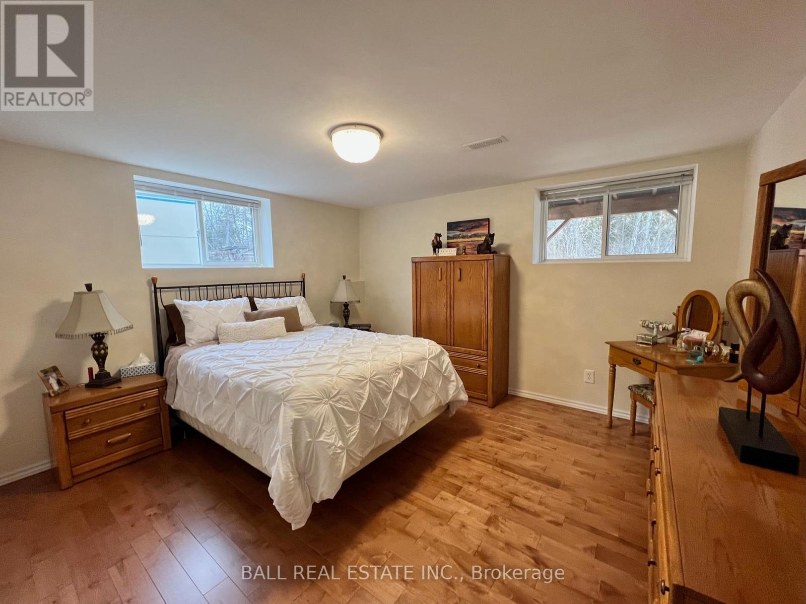 154 Julian Lake Road, North Kawartha, Ontario  K0L 3E0 - Photo 38 - X12375652