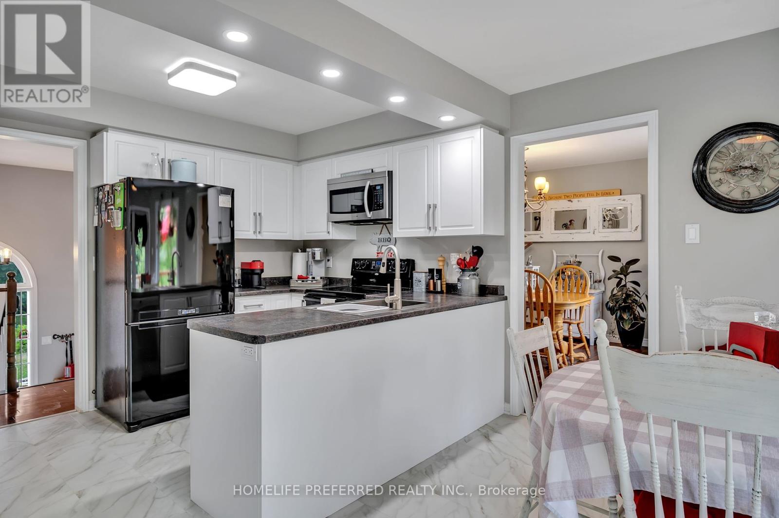 2403 Kennedy Drive, Cavan Monaghan (Cavan Twp), Ontario  L0A 1C0 - Photo 14 - X12376399