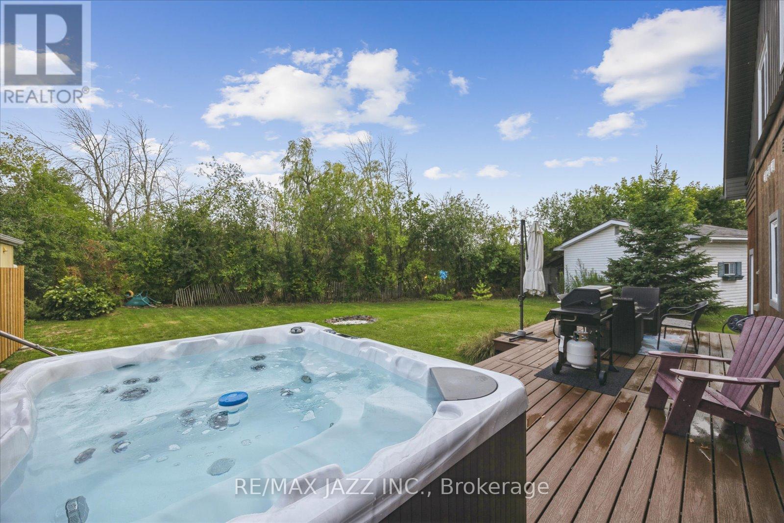 90 Homewood Avenue, Trent Hills (Hastings), Ontario  K0L 1Y0 - Photo 24 - X12376425