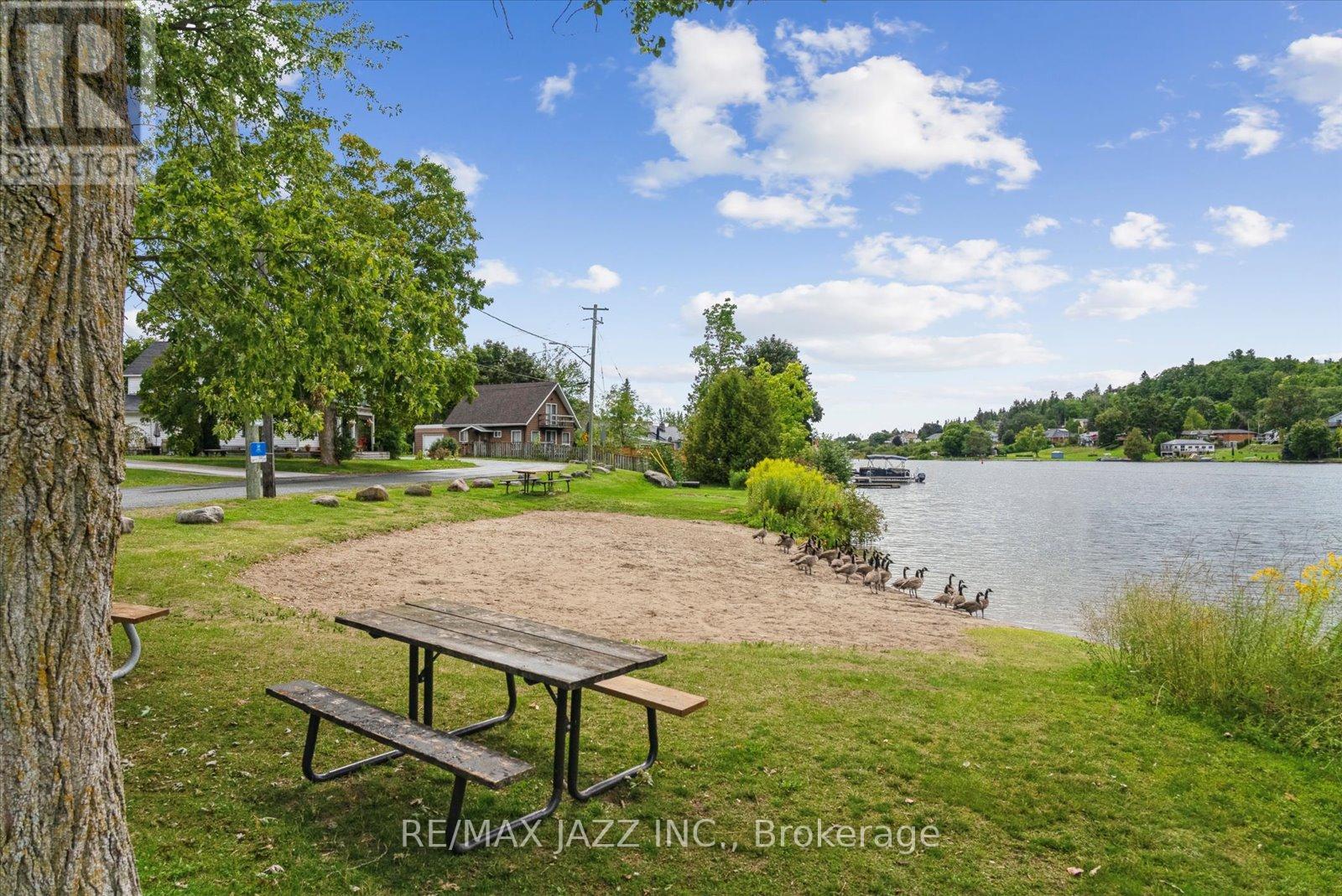 90 Homewood Avenue, Trent Hills (Hastings), Ontario  K0L 1Y0 - Photo 29 - X12376425