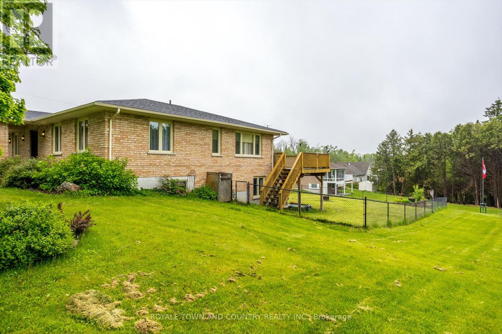 1734 Barton Drive, Selwyn, Ontario  K0L 2H0 - Photo 30 - X12376488