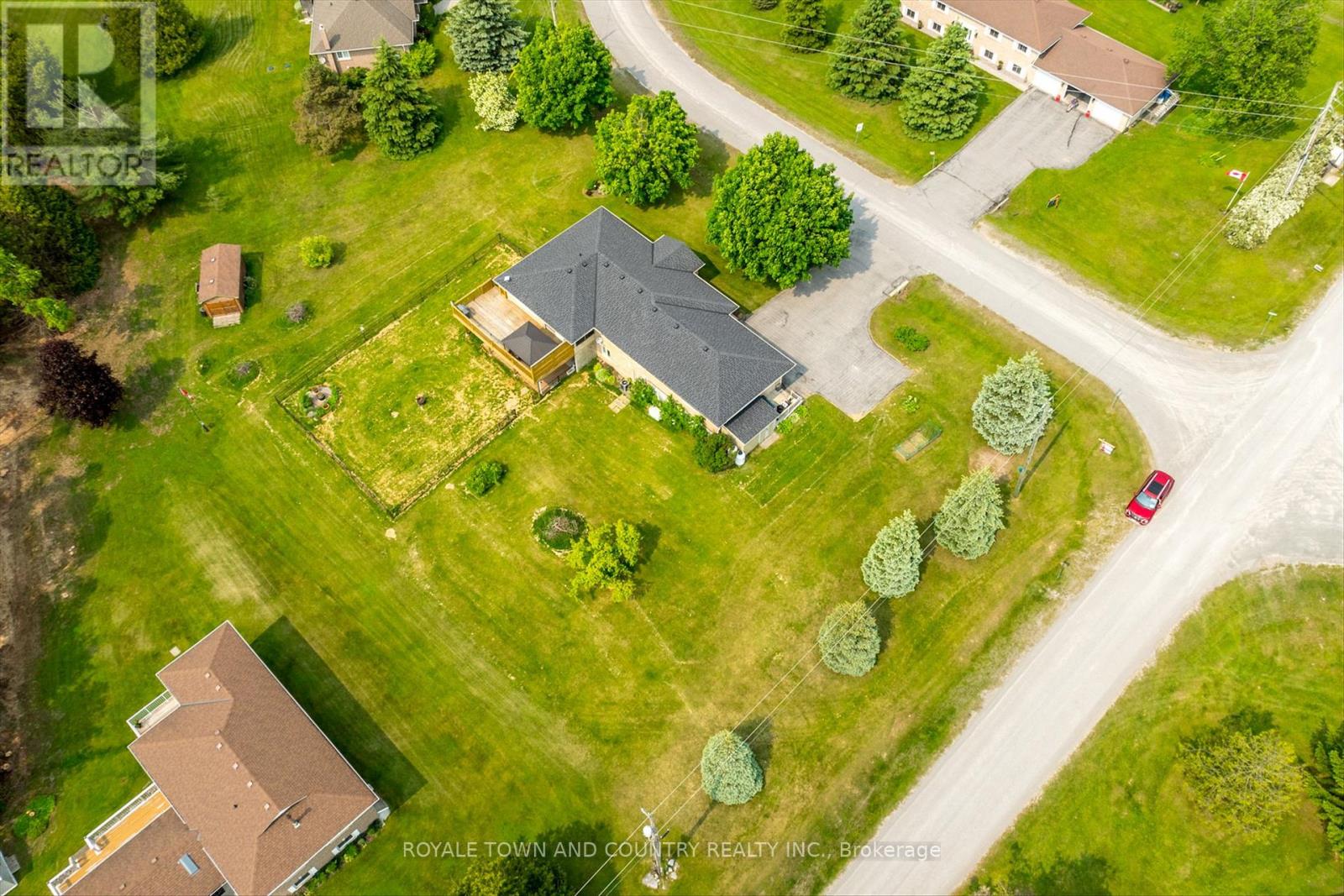 1734 Barton Drive, Selwyn, Ontario  K0L 2H0 - Photo 36 - X12376488