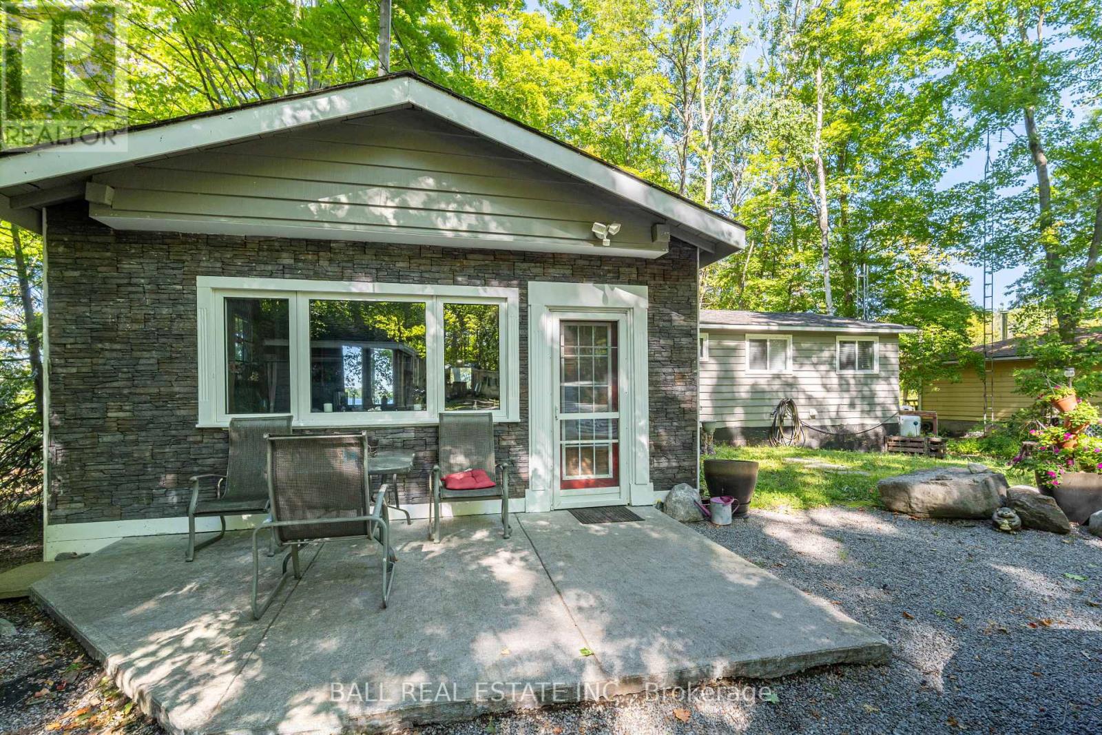 21 Cedar Bay Road N, Curve Lake First Nation 35 (Curve Lake First Nation), Ontario  K0L 1R0 - Photo 29 - X12376539