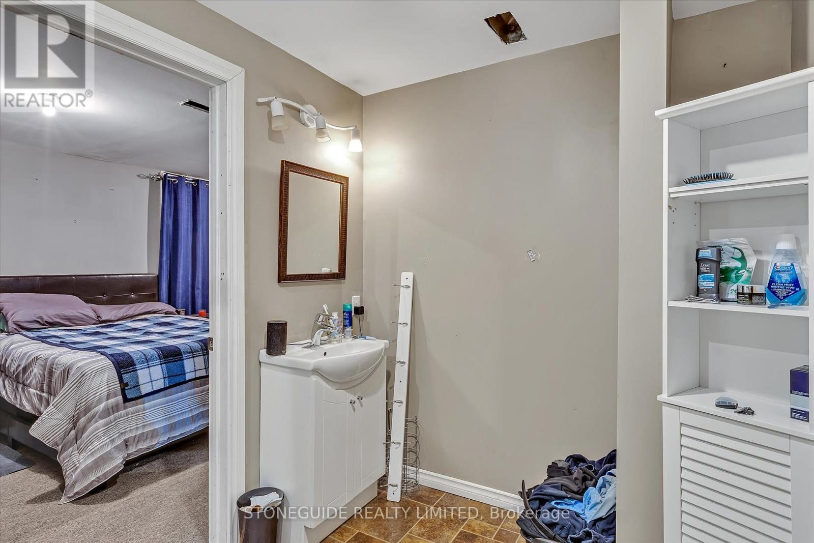 2180 Easthill Drive, Peterborough (Ashburnham Ward 4), Ontario  K9L 1X3 - Photo 27 - X12376633
