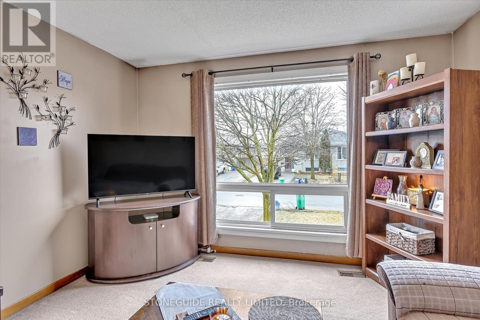 2180 Easthill Drive, Peterborough (Ashburnham Ward 4), Ontario  K9L 1X3 - Photo 7 - X12376633