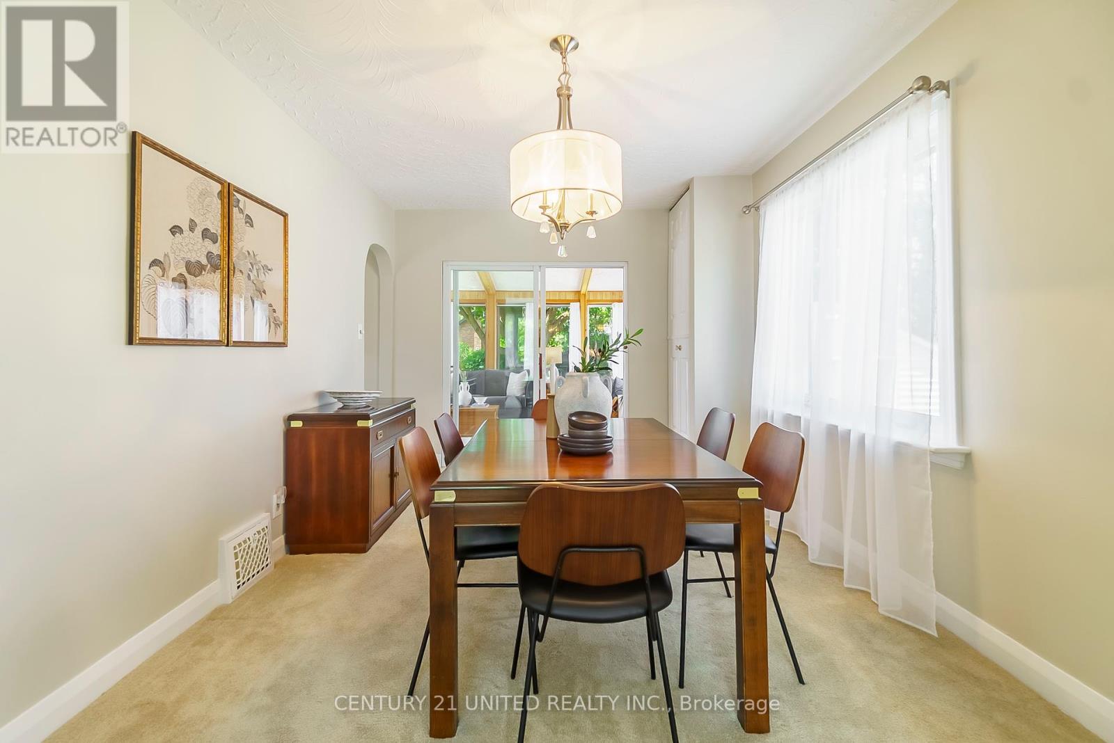 635 Montrose Street, Peterborough (Otonabee Ward 1), Ontario  K9J 3C3 - Photo 13 - X12376841