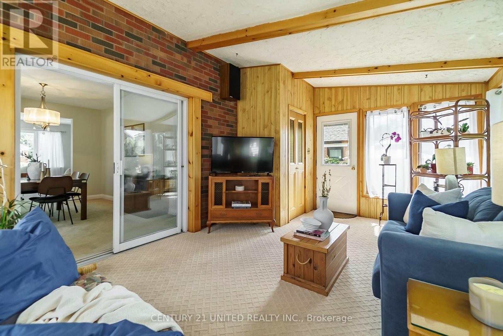 635 Montrose Street, Peterborough (Otonabee Ward 1), Ontario  K9J 3C3 - Photo 23 - X12376841