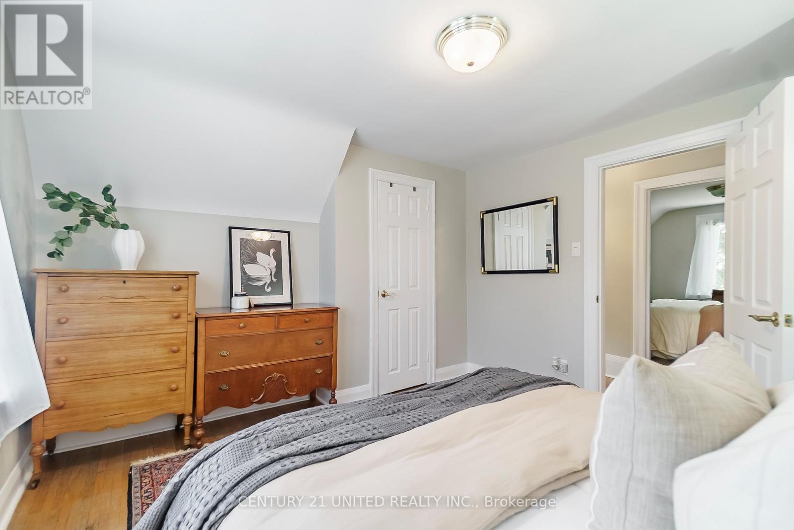 635 Montrose Street, Peterborough (Otonabee Ward 1), Ontario  K9J 3C3 - Photo 32 - X12376841