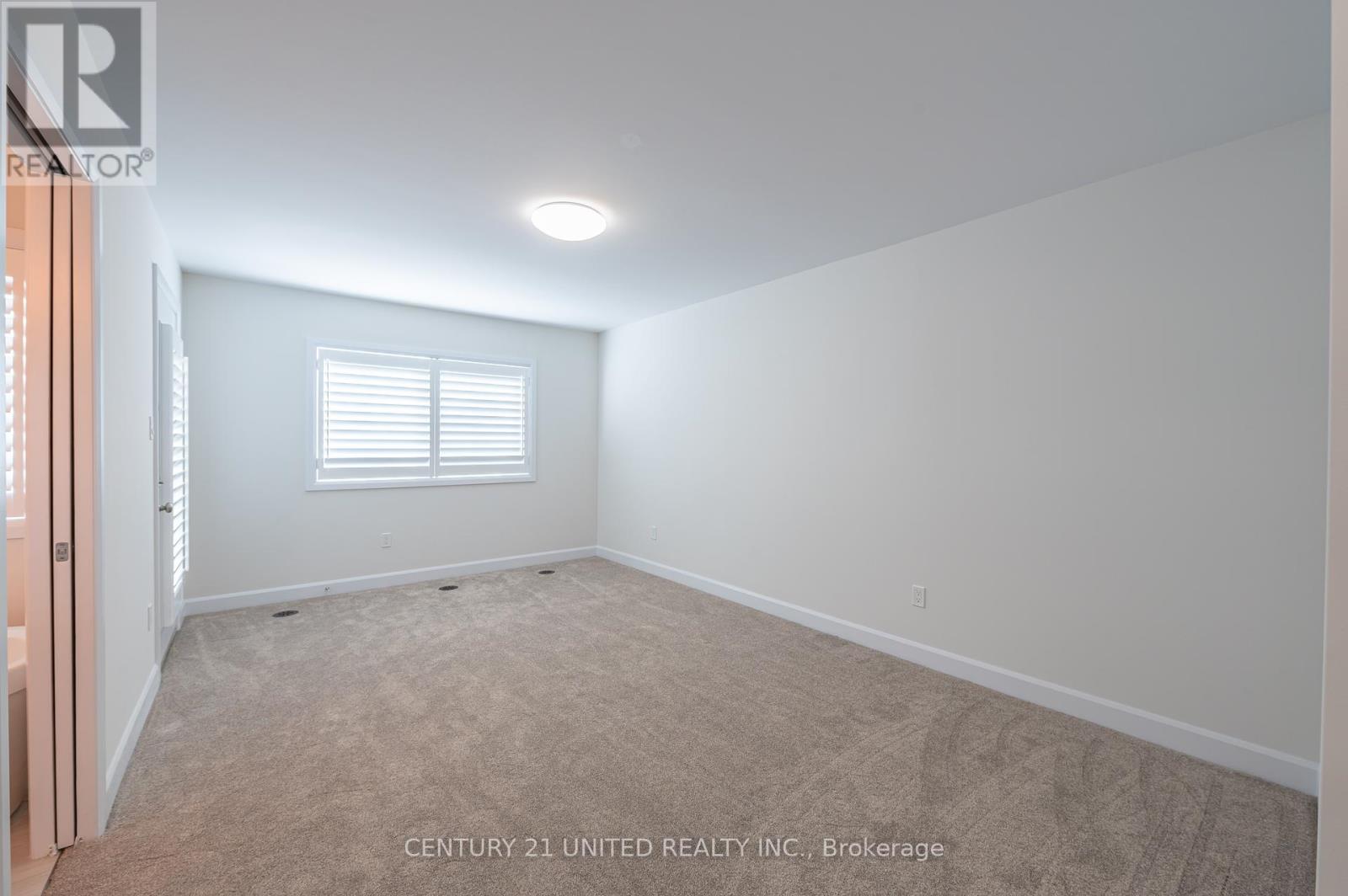 313 Mullighan Gardens, Peterborough North (North), Ontario  K9K 0G3 - Photo 17 - X12376852