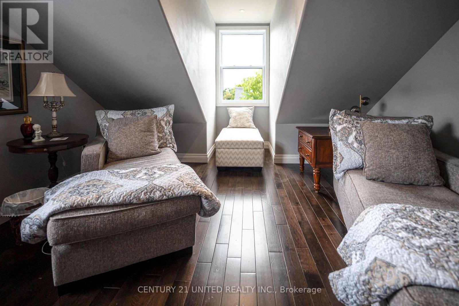 1 Wallace Street, Peterborough (Ashburnham Ward 4), Ontario  K9H 1A8 - Photo 17 - X12376904